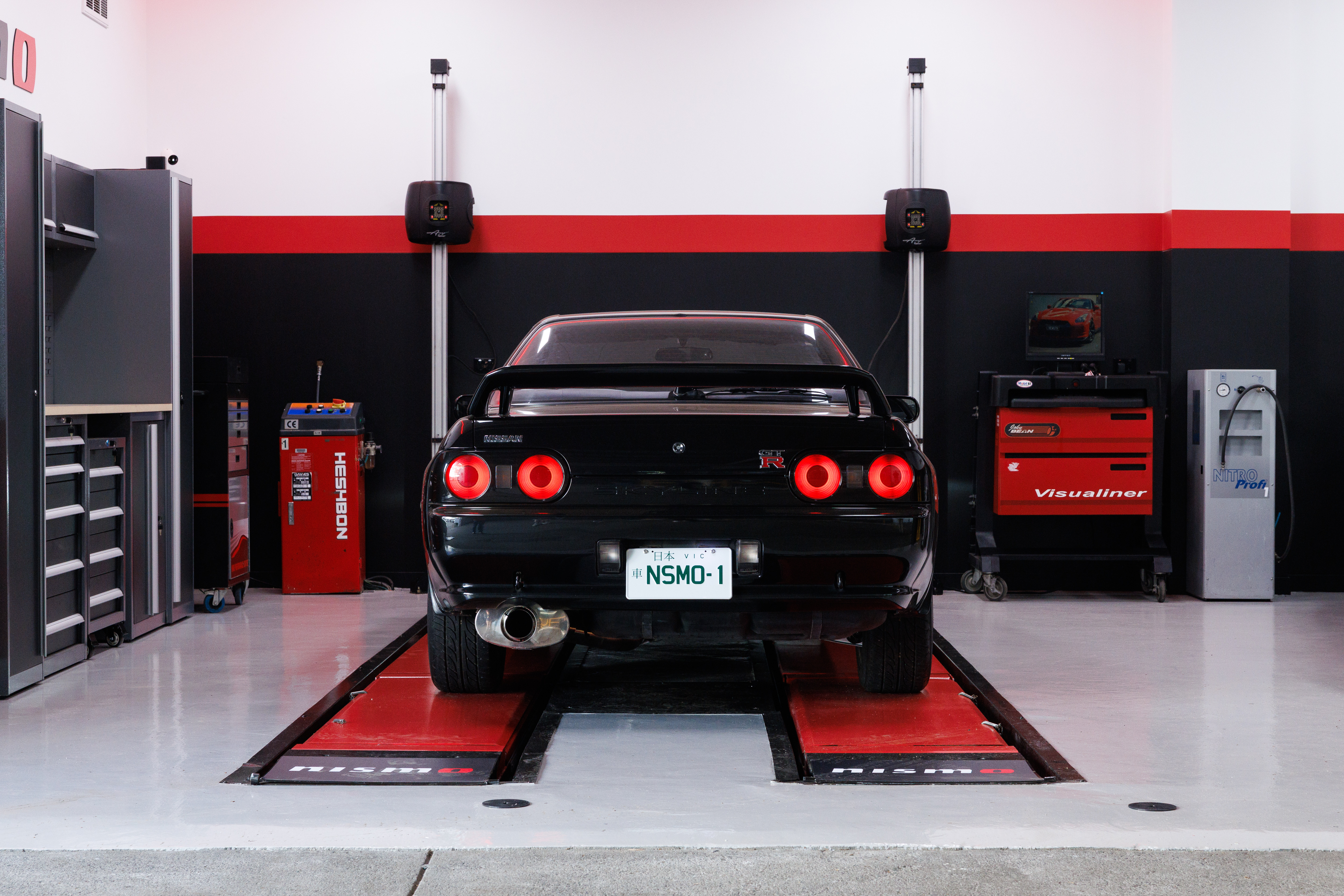 Nissan NISMOPerformanceCentre 007 2
