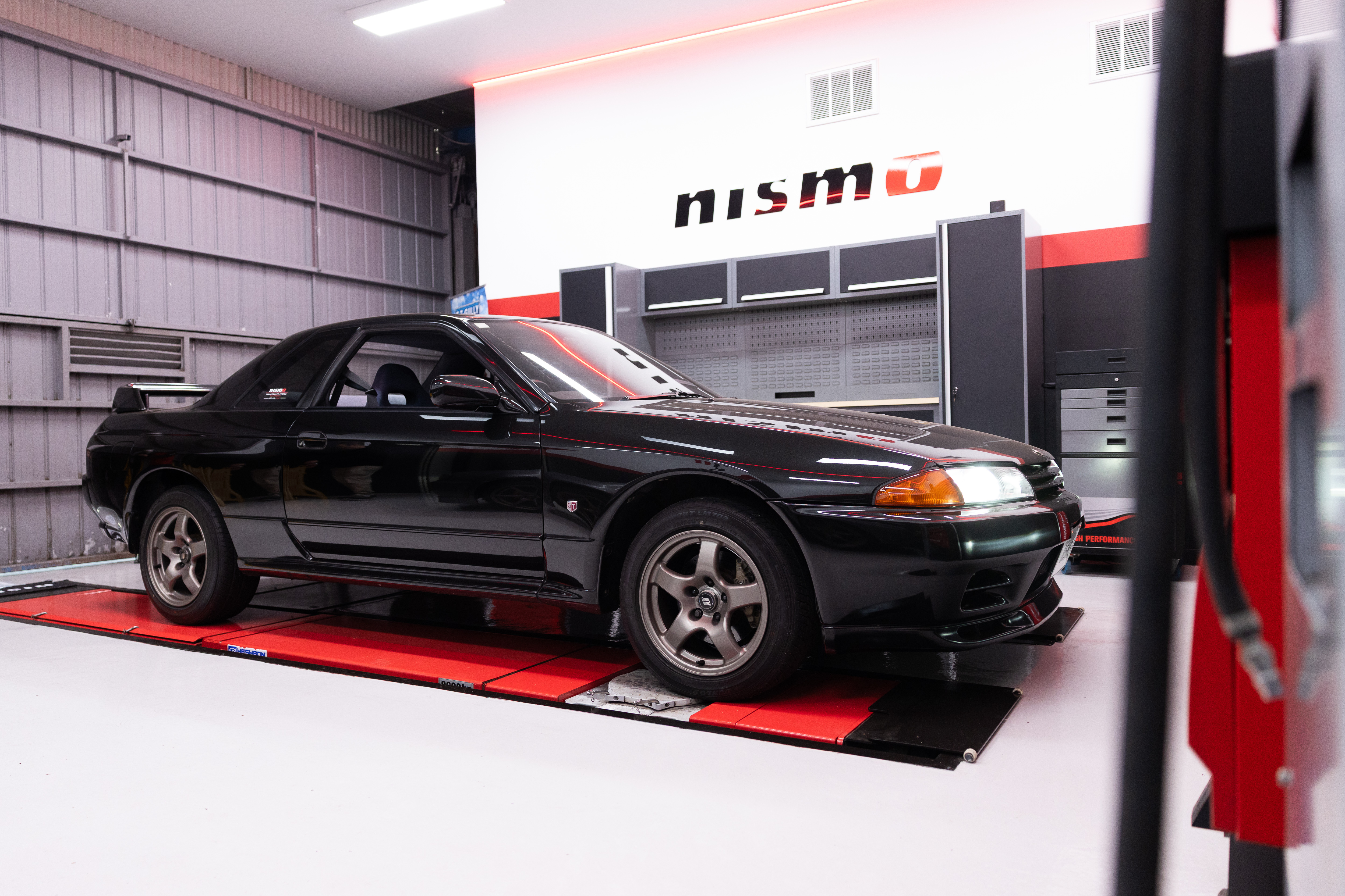 Nissan NISMOPerformanceCentre 019