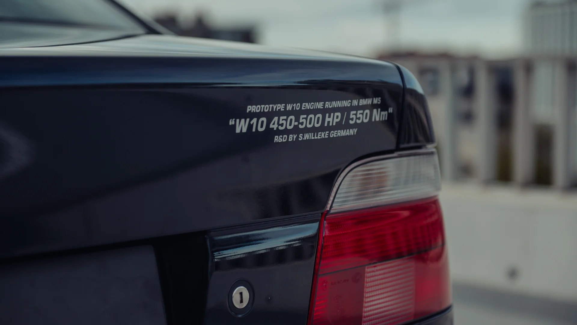 BMW M5 W10 VW Prototype 4