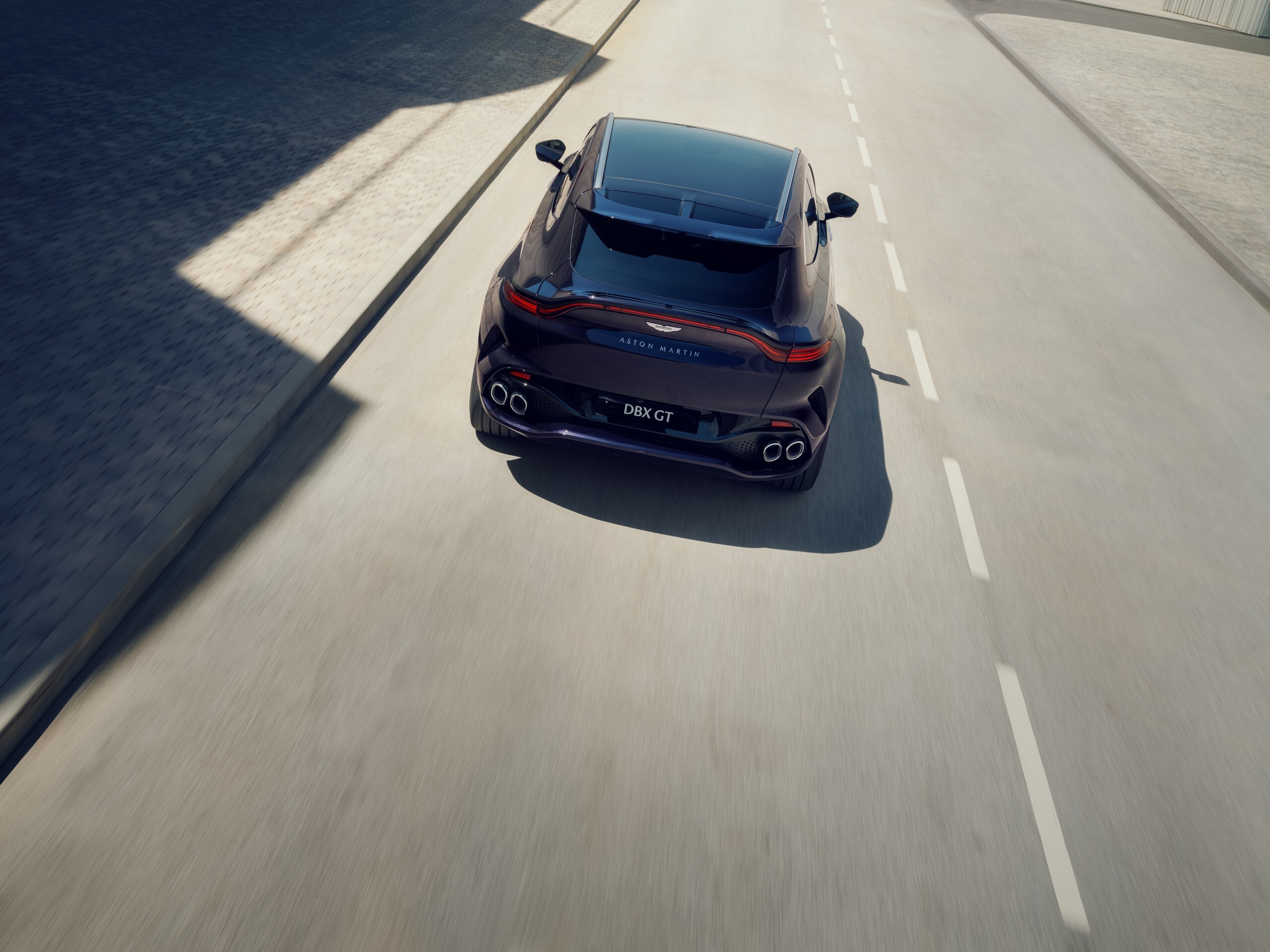 Aston Martin DBX GT New 13