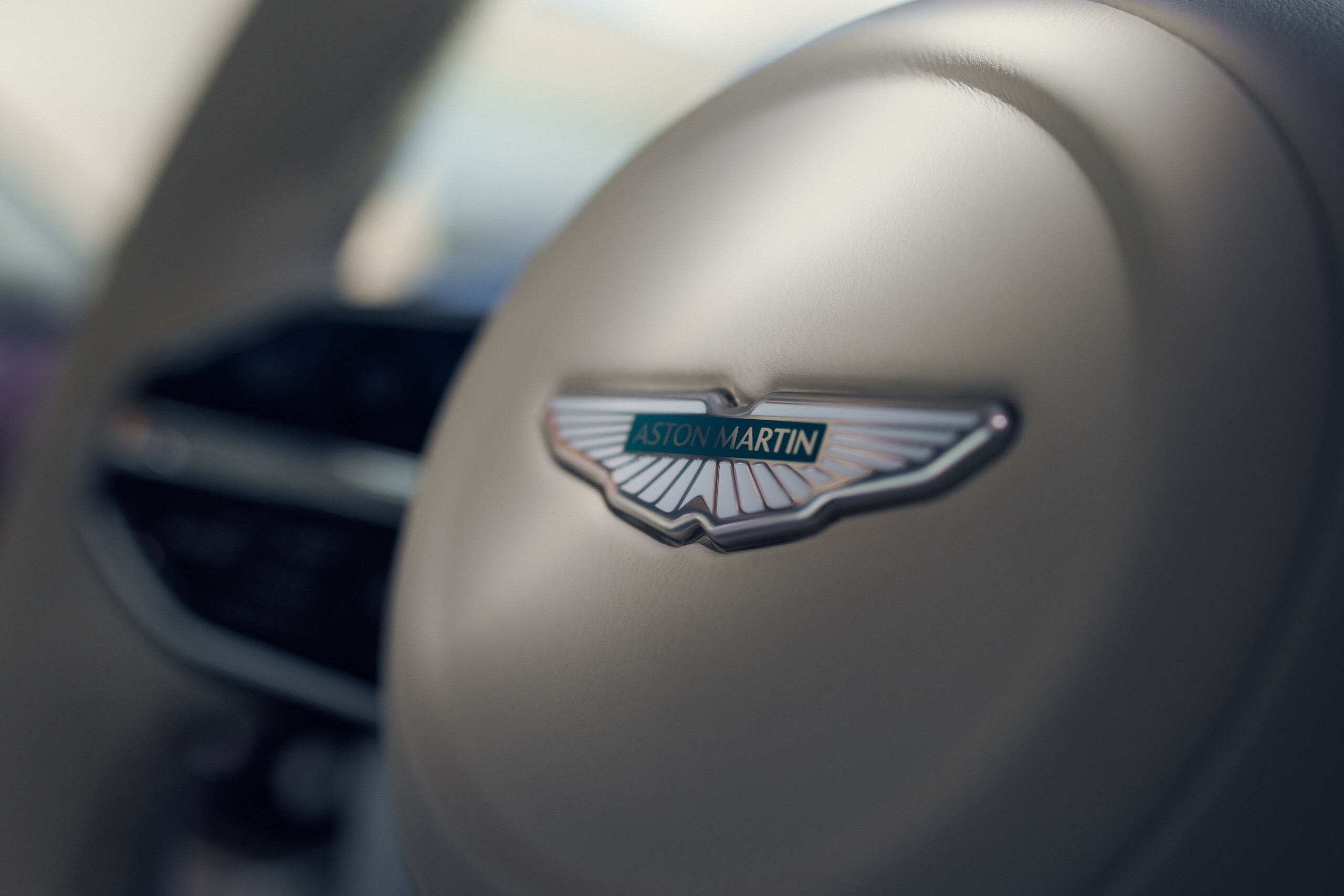 Aston Martin DBX GT New 30