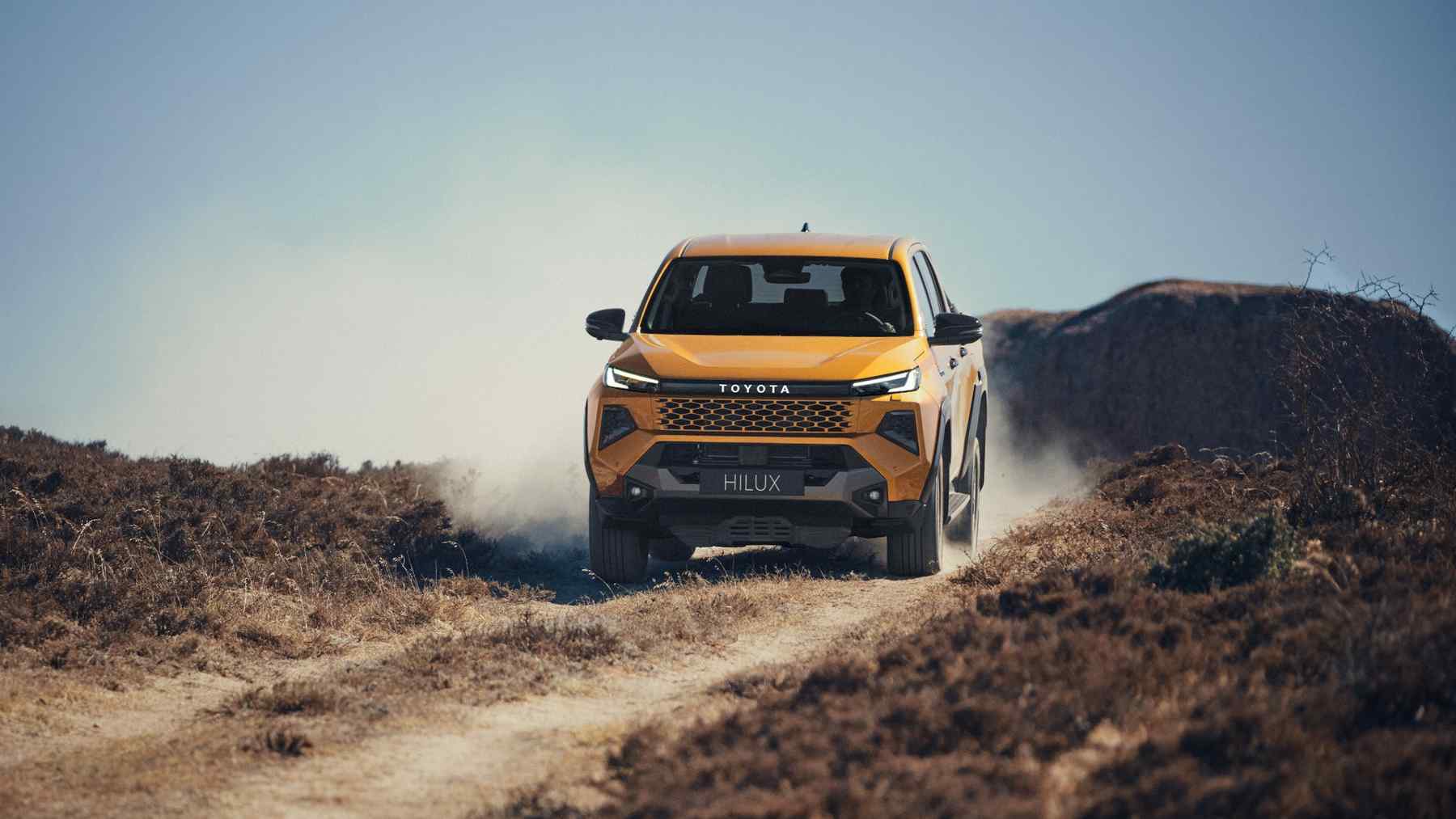 el-ford-ranger-tiene-un-nuevo-problema-toyota-pone-precio-en-espana-al-hilux-diesel-de-204-cv-con-etiqueta-eco-8.jpg
