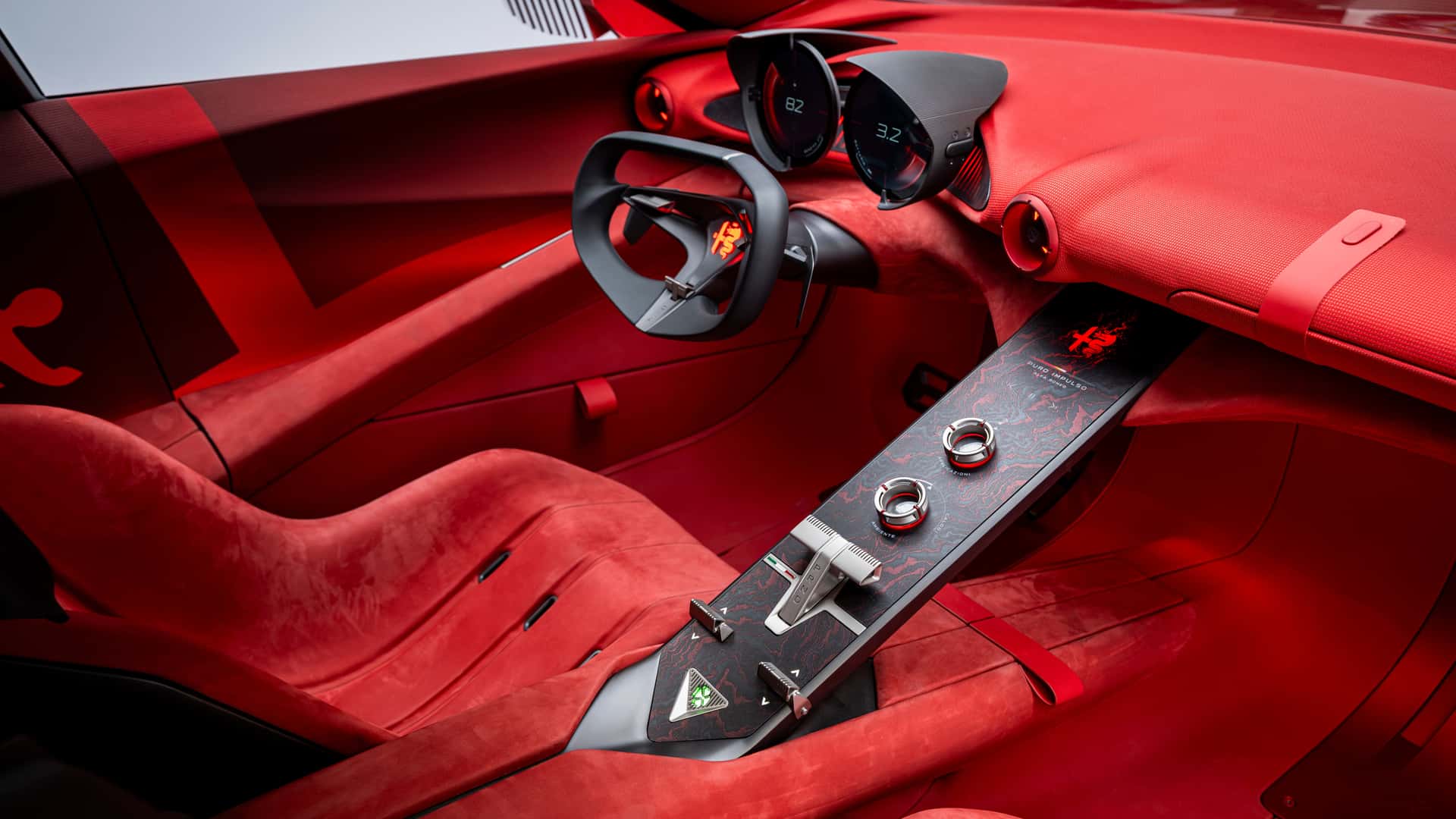OoZ9BB_alfa-romeo-cuorerosso.jpg