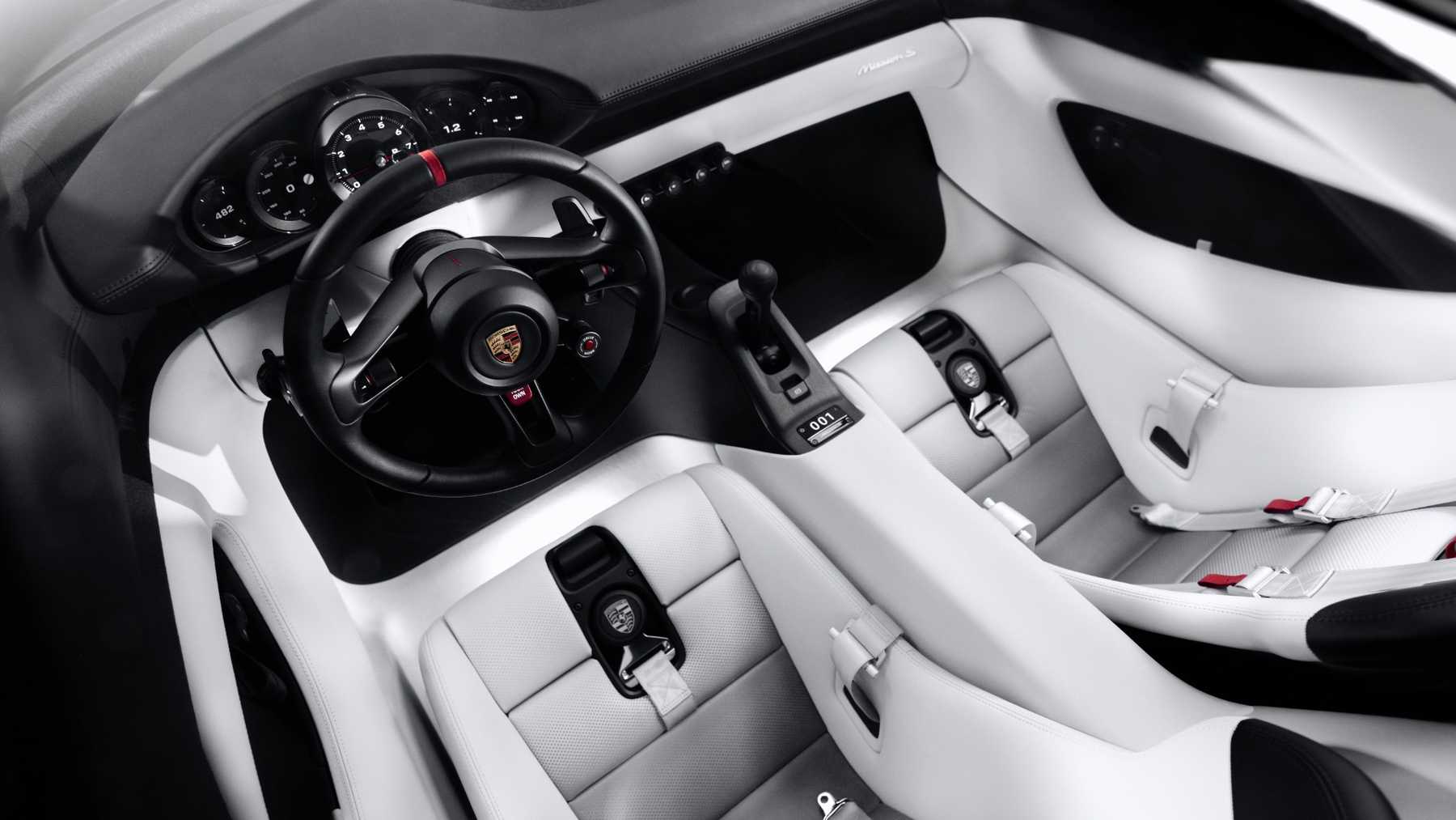 Porsche quiere salir de su crisis haciendo lo que mejor sabe el nuevo mission s adelanta un superdeportivo que estara por encima del mismisimo 911 4