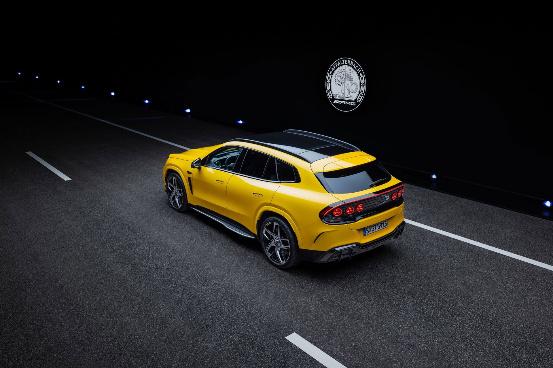 Mercedes amg ha tardado 59 anos en fabricar su primer suv desde cero y ha creado una autentica bestia 1169 cv y carga a 710 kw 47
