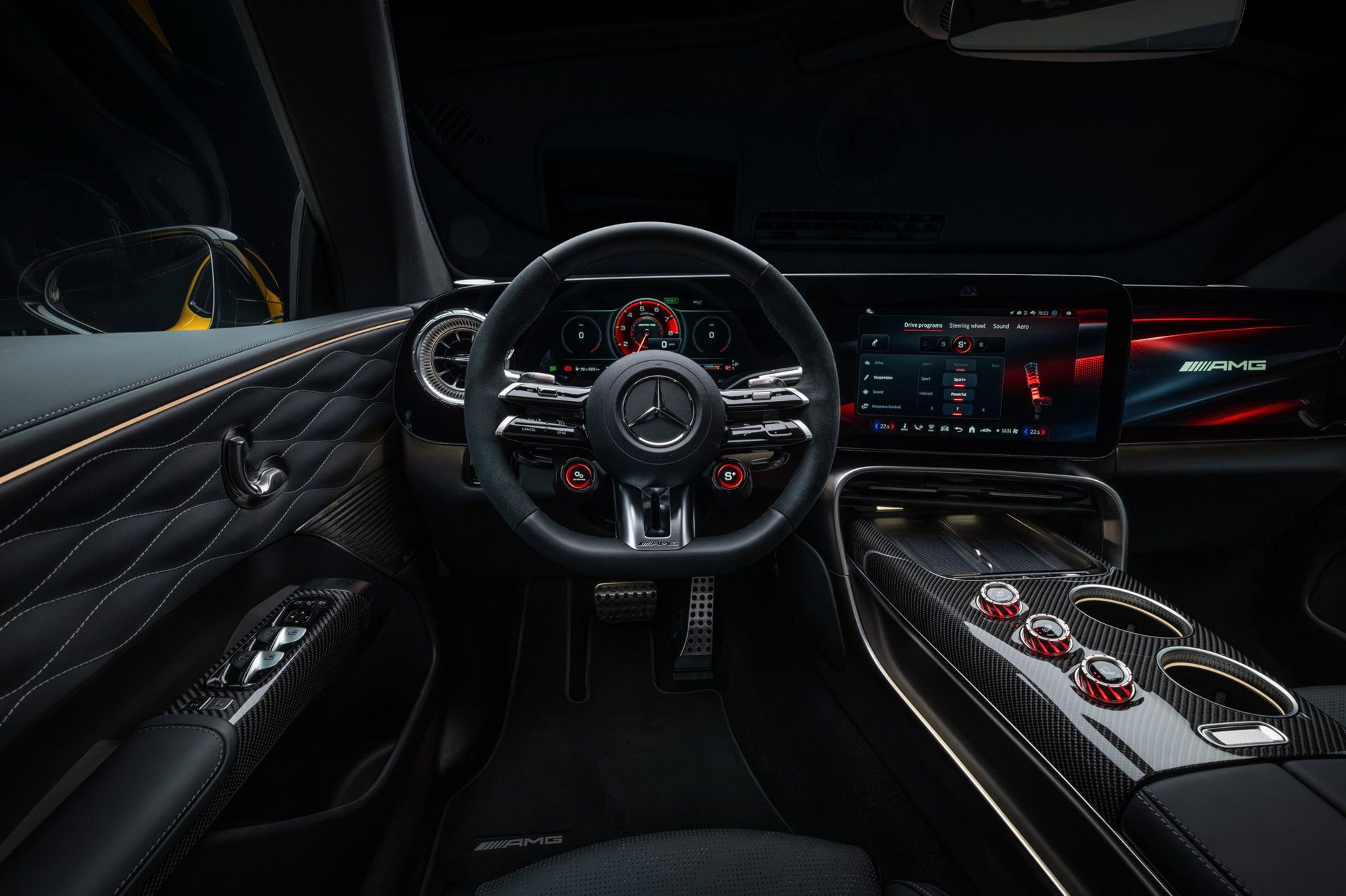 Mercedes amg ha tardado 59 anos en fabricar su primer suv desde cero y ha creado una autentica bestia 1169 cv y carga a 710 kw 53