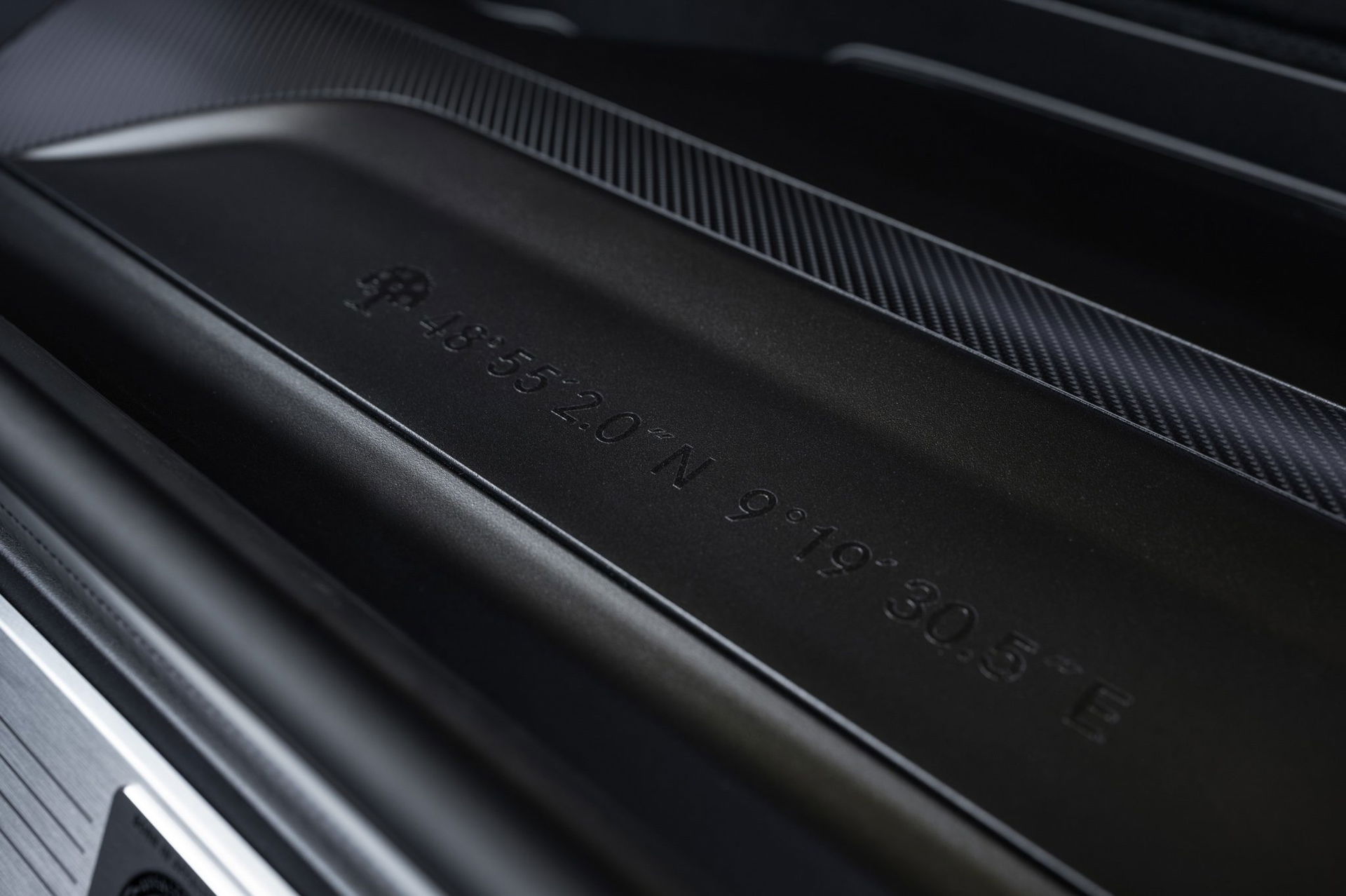 Mercedes amg ha tardado 59 anos en fabricar su primer suv desde cero y ha creado una autentica bestia 1169 cv y carga a 710 kw 64