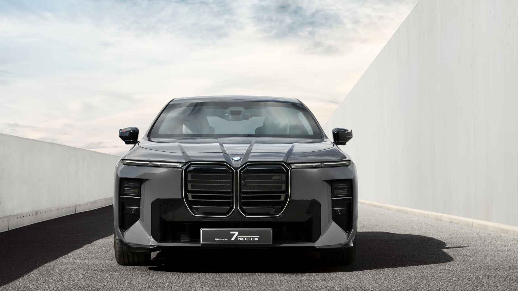 Bmw concept 7 protection 2