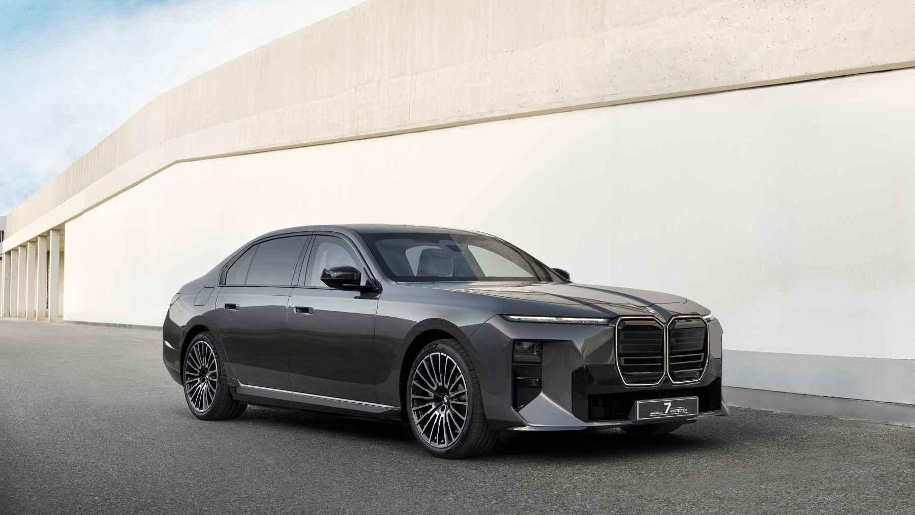 Bmw concept 7 protection 6