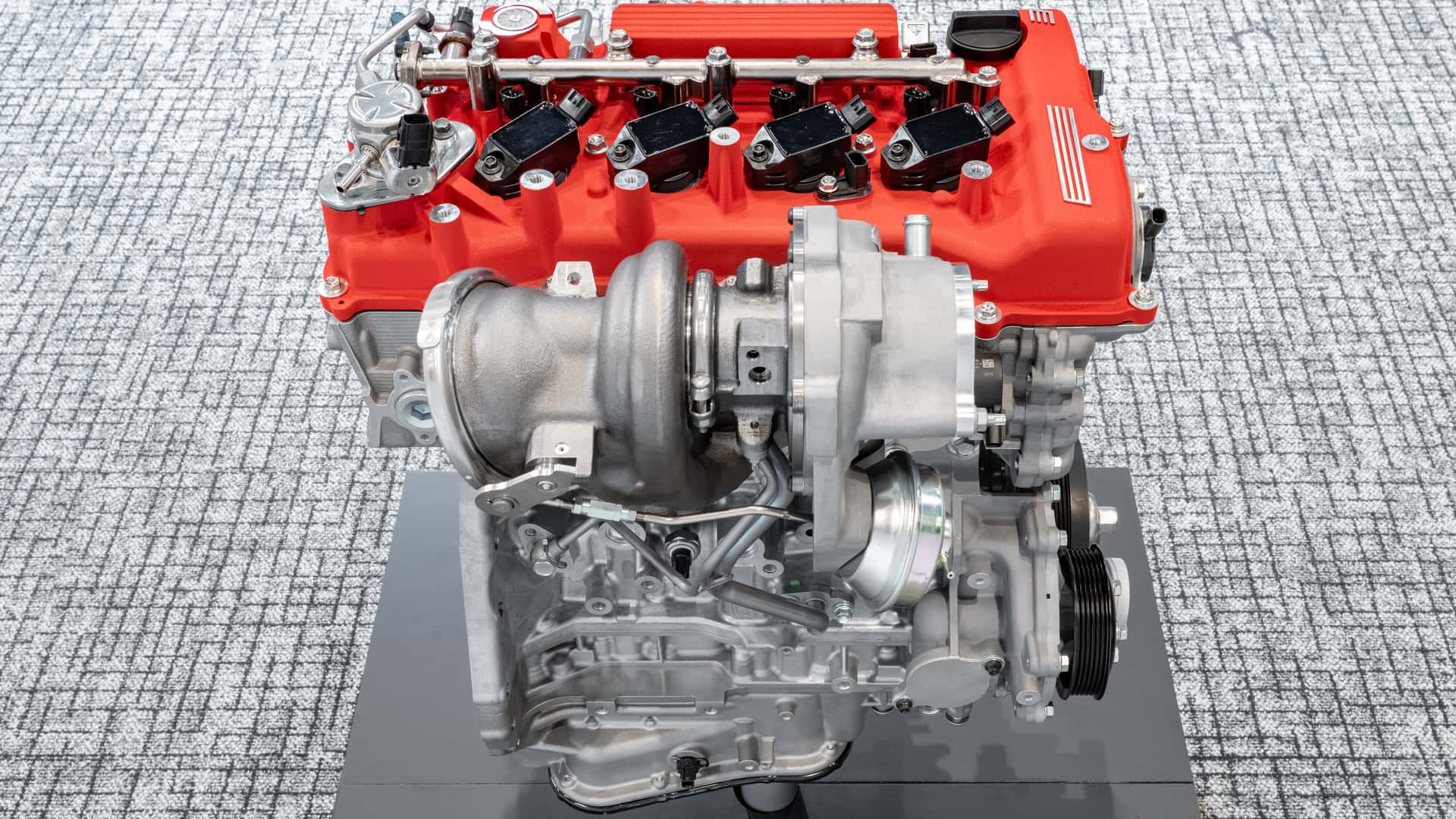 new-toyota-20-liter-engine.jpg