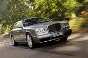 Brutalidad en Ginebra: Bentley Brooklands