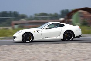 Tres fotos más del 599 GTB por Edo Competition