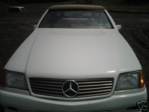 Réplica de Mercedes SL basado en un Mustang del 83