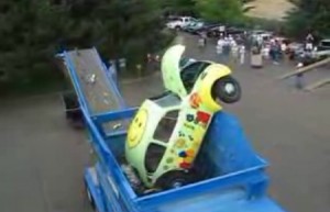 El escarabajo triturado