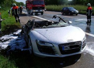 Audi R8 quemado