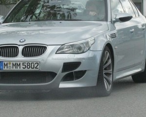 ¿V8 Twin Turbo para el próximo BMW M5?