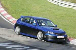 ¿Alguien dijo Impreza STi sin camuflaje?