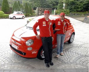 Fiat regala dos Fiat 500 a los pilotos de Ferrari