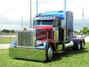 Réplica del Optimus Prime de la película Transformers, en eBay