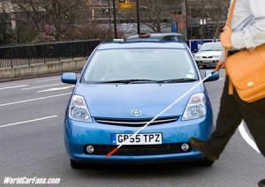 Los invidentes están insatisfechos con los coches híbridos