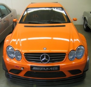 Mercedes CLK DTM AMG, de color naranja
