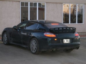 El Porsche Panamera se acerca a Alaska