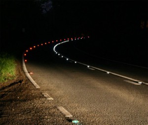 Astucia SolarLite, luces LED en carretera