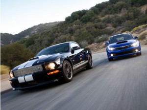Shelby Mustang GT vs Impreza STi: el hatchback se corona