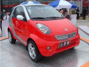 Daimler vuelve a bloquear la presentación del clon del Smart ForTwo