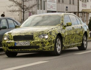 BMW prueba sus nuevos camuflajes