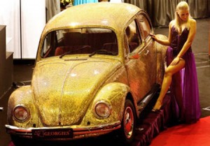 Un Volkswagen Beetle de 18 quilates
