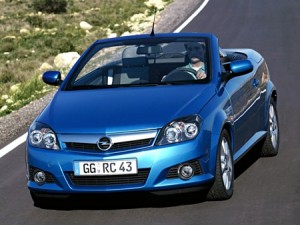 Opel incluirá un manual de seducción al comprar un Opel Tigra