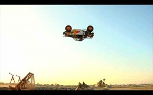 Rhys Millen falla en el backflip de Red Bull y se rompe 5 vértebras