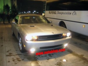 Dodge Challenger R/T y SRT8, sin camuflaje