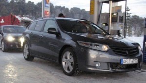 La nueva generación del Honda Accord Tourer cazada