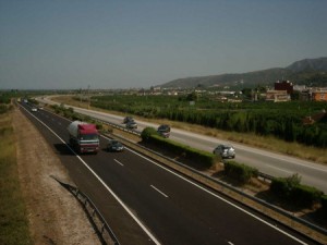 Tráfico avisa a conductores sin permiso para regularizar su situación antes del 1 de Mayo