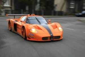 Vídeo del Edo Maserati MC12 Corsa en acción