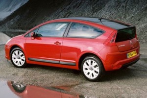 El Citroën C4 recibirá pronto nuevos motores gasolina