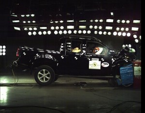 Nissan mejora la seguridad del Navara y vuelve a Euro NCAP