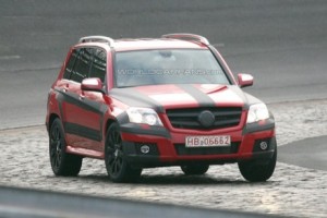 Black in red: Mercedes GLK, prototipo de producción en rojo