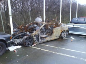 BMW M6 Cabrio quemado