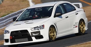 HKS Mitsubishi Lancer EVO X