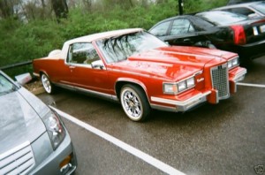 Cadillac Baywood a la venta en eBay con… ¡piscina!
