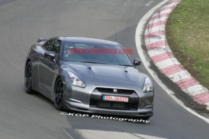 El Nissan GT-R V-Spec y 7:25 minutos… adivina dónde ha conseguido el tiempo
