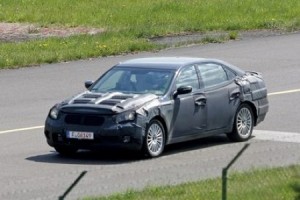 Hyundai i90, fotos espía