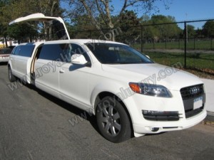Audi Q7 transformado en limusina