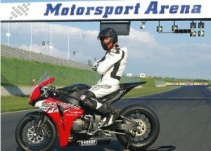Michael Schumacher volverá a correr en moto… y esta vez en las grandes
