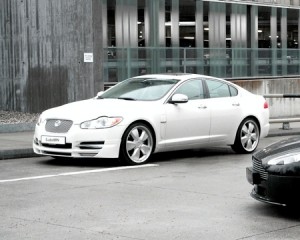 Jaguar XF por Loder1899