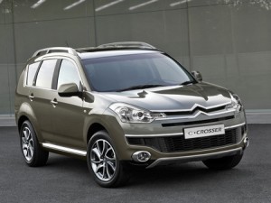 España: Citroën incorpora un motor gasolina al C-Crosser