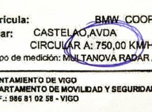 Multada por circular a 750 Km/h